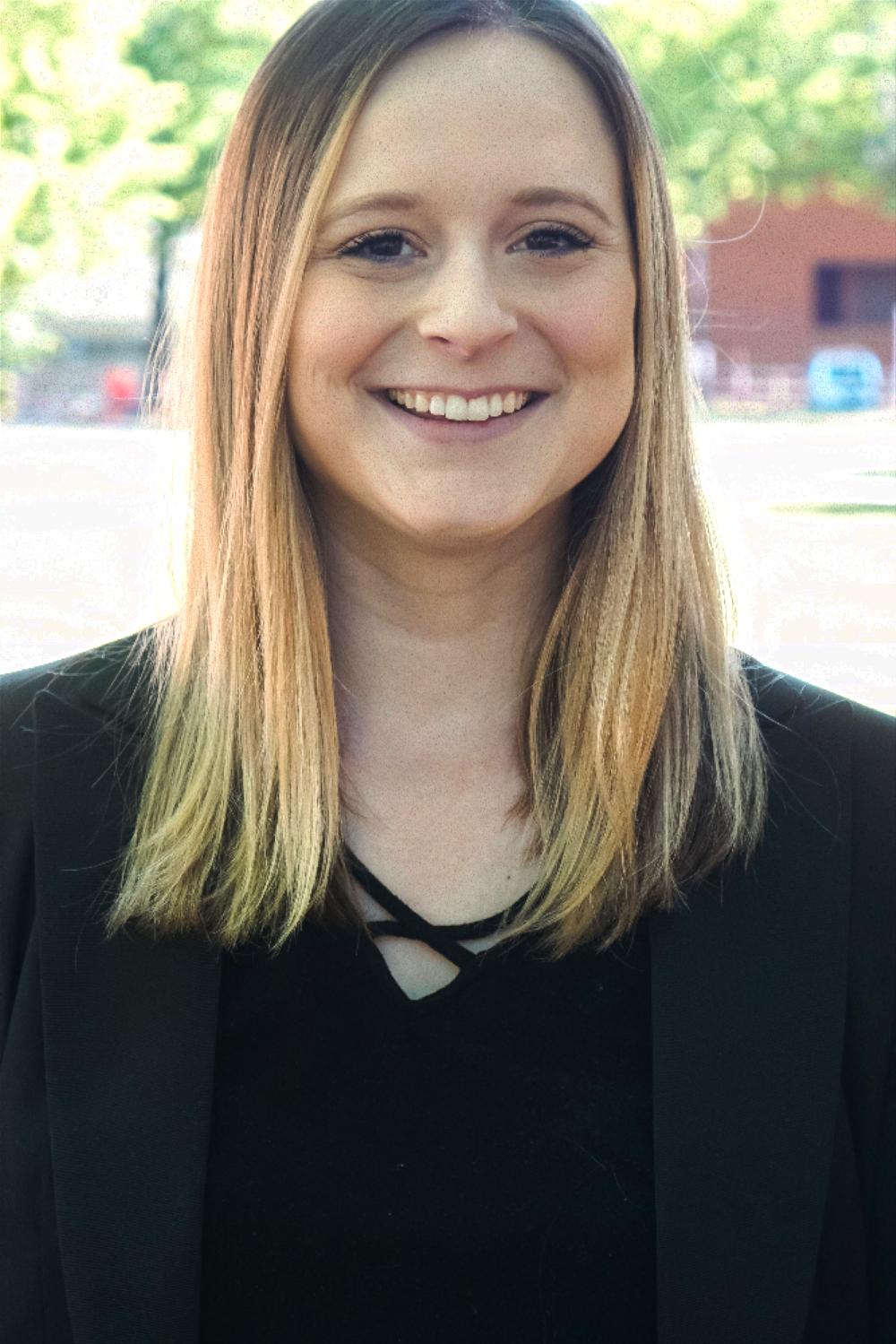 Ernesto 2 Kate Headshot
